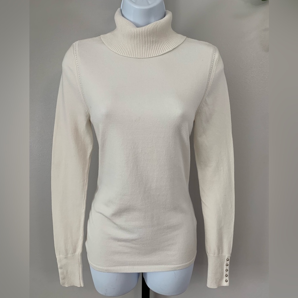 White House Black Market Turtleneck Sweater - Picture 16 of 16